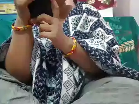 naina-80 online show from 01/11/25, 04:03