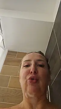 MariaRichi  online show from 03/04/26, 08:37