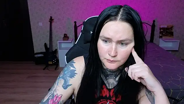 Emmybrightj  online show from 05/01/26, 04:33