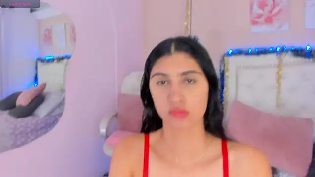 Ashley Evans18 online show from 12/21/24, 11:33