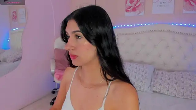 Ashley Evans18 online show from 01/15/25, 12:58