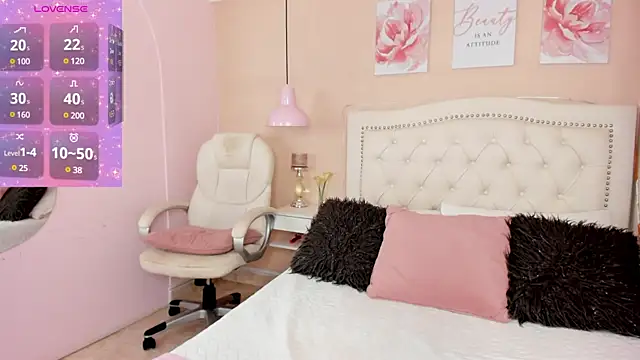 Ashley Evans18 online show from 03/04/25, 12:12