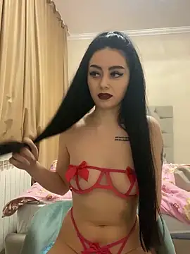 Snapshot of Gya_Rue chatting on 02/15/25, 02:33 Gya Rue online show from 02/15/25, 02:33