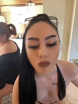 Snapshot of Gya_Rue chatting on 03/20/25, 08:53 Gya Rue online show from 03/20/25, 08:53