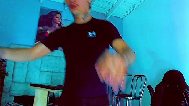 HannibalLester online show from 10/23/25, 04:56