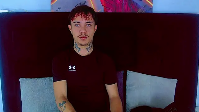 HannibalLester online show from 11/17/25, 03:45