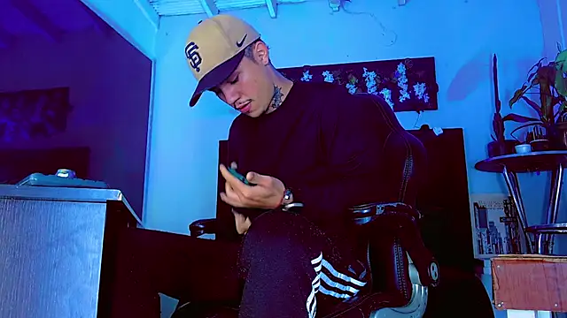 HannibalLester online show from 02/24/26, 04:32