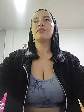 hailey85 online show from 07/08/26, 10:25