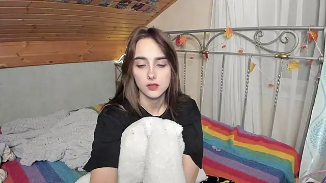 Snapshot of SilverDream chatting on 12/14/24, 11:23 SilverDream online show from 12/14/24, 11:23