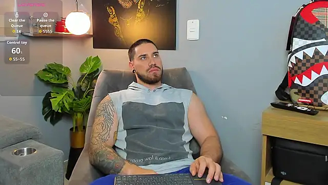 Giorgio-Leone online show from 03/26/26, 07:52