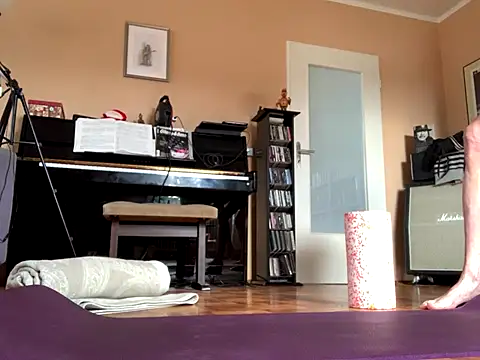 Bula94193 online show from 12/21/25, 11:06