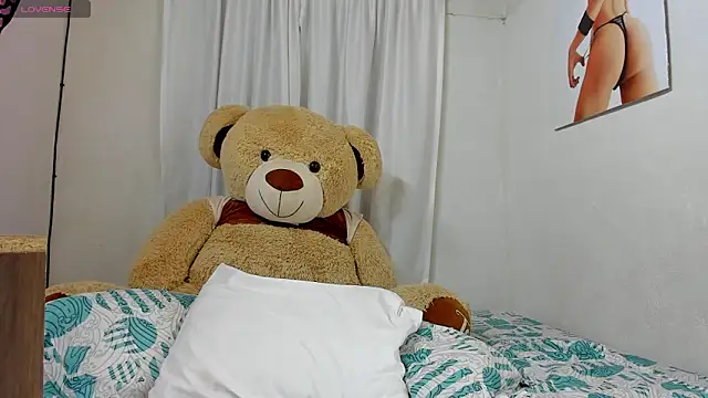 sweet amalia4 online show from 09/16/25, 02:34