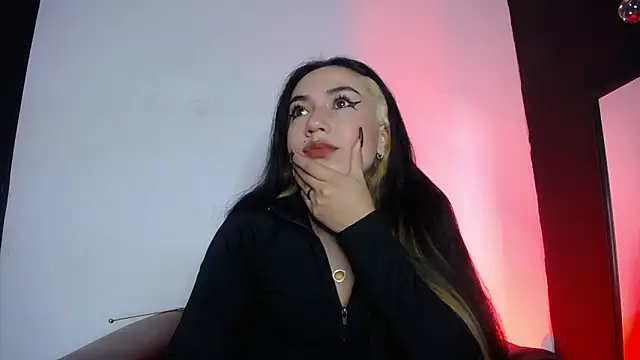 Snapshot of NYX1126 chatting on 02/17/25, 04:04 NYX1126 online show from 02/17/25, 04:04