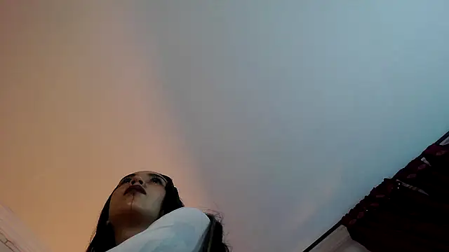 Snapshot of NYX1126 chatting on 10/30/25, 01:45 NYX1126 online show from 10/30/25, 01:45