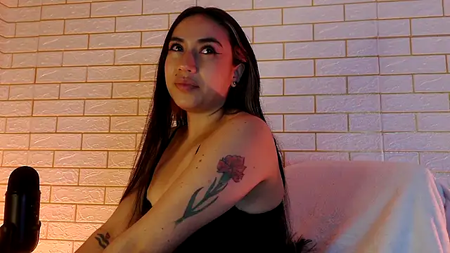 Snapshot of NYX1126 chatting on 11/29/25, 01:03 NYX1126 online show from 11/29/25, 01:03