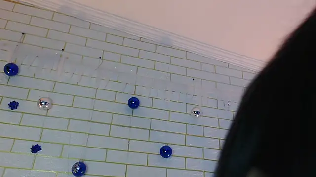 Snapshot of NYX1126 chatting on 12/21/25, 12:56 NYX1126 online show from 12/21/25, 12:56