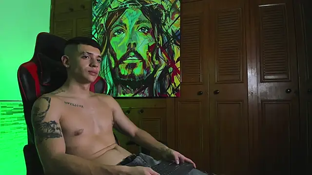 Snapshot of Dimitri_higth420 chatting on 02/08/25, 04:25 Dimitri higth420 online show from 02/08/25, 04:25