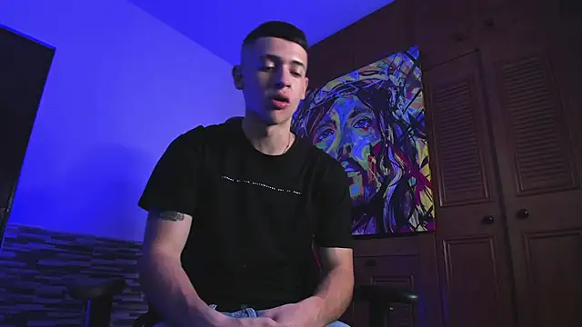 Snapshot of Dimitri_higth420 chatting on 02/09/25, 01:33 Dimitri higth420 online show from 02/09/25, 01:33