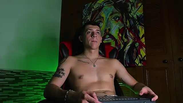 Snapshot of Dimitri_higth420 chatting on 02/15/25, 08:00 Dimitri higth420 online show from 02/15/25, 08:00