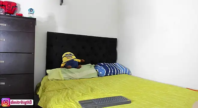 Snapshot of Dimitri_higth420 chatting on 02/25/25, 08:41 Dimitri higth420 online show from 02/25/25, 08:41