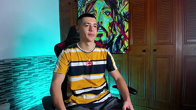 Snapshot of Dimitri_higth420 chatting on 02/27/25, 11:04 Dimitri higth420 online show from 02/27/25, 11:04