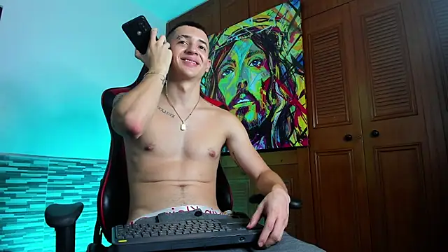 Snapshot of Dimitri_higth420 chatting on 02/28/25, 05:26 Dimitri higth420 online show from 02/28/25, 05:26