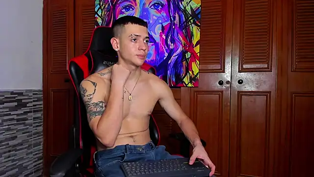 Snapshot of Dimitri_higth420 chatting on 03/02/25, 06:27 Dimitri higth420 online show from 03/02/25, 06:27