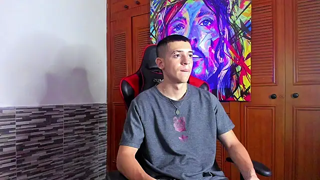 Snapshot of Dimitri_higth420 chatting on 03/02/25, 11:42 Dimitri higth420 online show from 03/02/25, 11:42