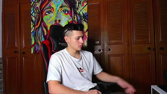 Snapshot of Dimitri_higth420 chatting on 03/14/25, 10:38 Dimitri higth420 online show from 03/14/25, 10:38