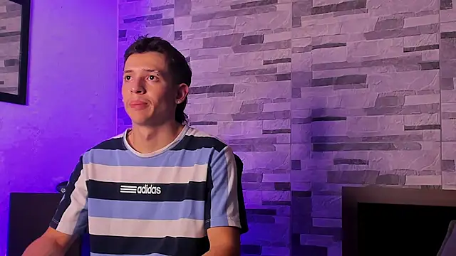 Snapshot of Dimitri_higth420 chatting on 09/27/25, 03:00 Dimitri higth420 online show from 09/27/25, 03:00