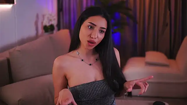 GinaValentinna online show from 03/06/25, 11:09