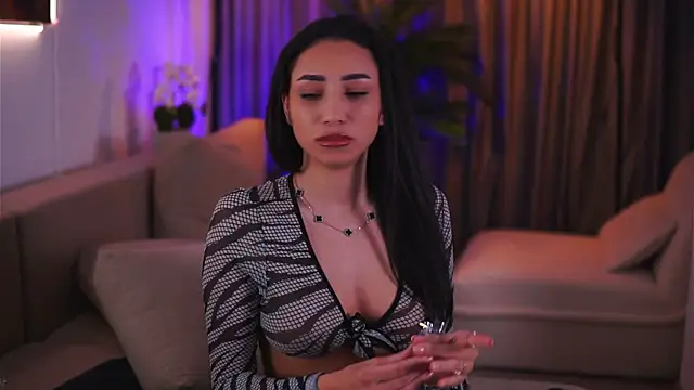 GinaValentinna online show from 03/17/25, 01:57