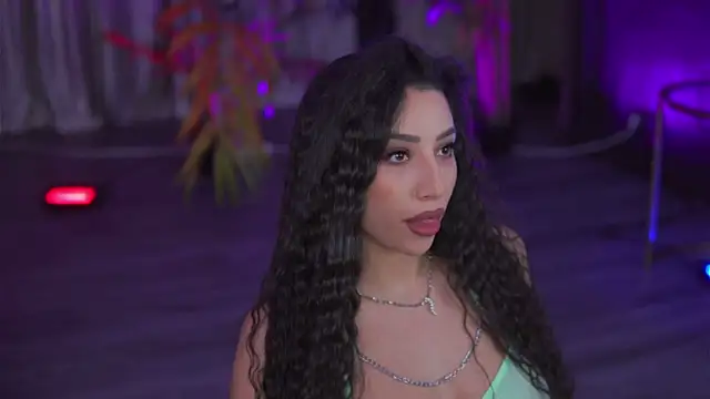 GinaValentinna online show from 09/24/25, 06:55