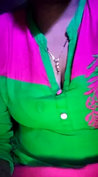 Snapshot of lovelyruhi chatting on 01/12/25, 06:16 lovelyruhi online show from 01/12/25, 06:16