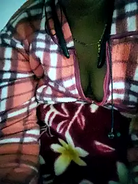 Snapshot of lovelyruhi chatting on 01/18/25, 04:21 lovelyruhi online show from 01/18/25, 04:21