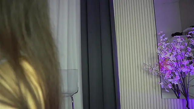 KatelynSparks online show from 06/04/26, 05:46