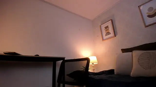 Caroline dh online show from 03/11/26, 11:38