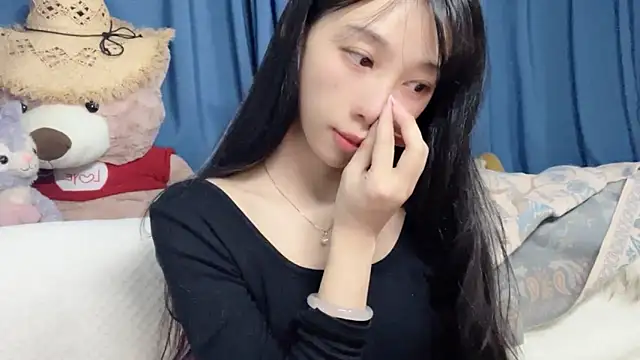 Lili-2 online show from 03/28/26, 01:33