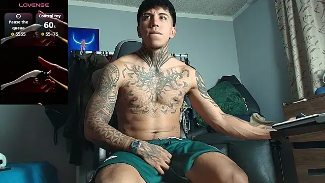 Nickhot0609 online show from 04/20/26, 04:26