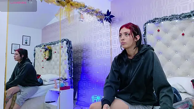 Derieri D online show from 12/19/25, 08:05