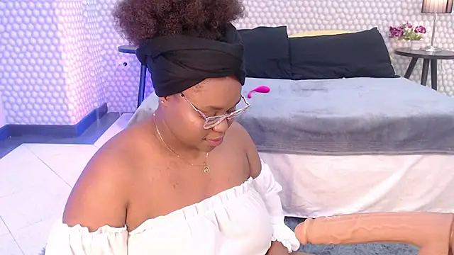 Makena gh online show from 01/09/25, 03:15