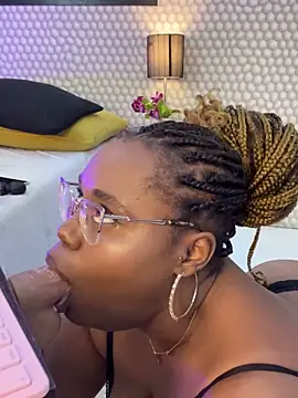 Makena gh online show from 03/23/25, 07:31