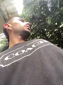 Jestebanano online show from 12/18/25, 07:31