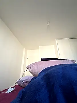 Snapshot of blackbitchh chatting on 03/20/25, 10:43 blackbitchh online show from 03/20/25, 10:43