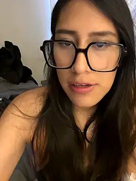 AleFantasy0001 online show from 10/22/25, 09:25