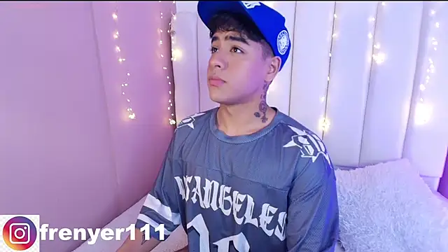 kiing azahell online show from 03/13/25, 10:21