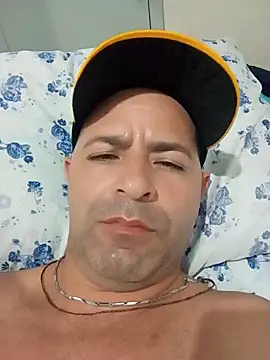 Snapshot of Marciogrei chatting on 12/27/24, 11:21 Marciogrei online show from 12/27/24, 11:21