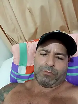 Snapshot of Marciogrei chatting on 01/26/25, 08:02 Marciogrei online show from 01/26/25, 08:02