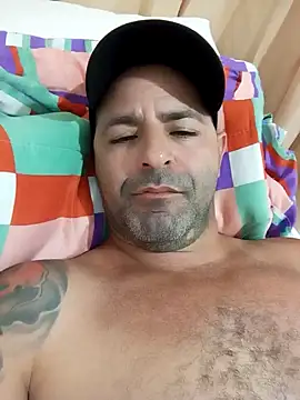 Snapshot of Marciogrei chatting on 02/02/25, 03:17 Marciogrei online show from 02/02/25, 03:17