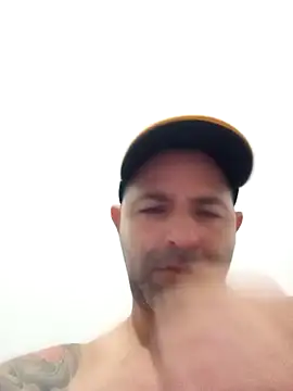 Snapshot of Marciogrei chatting on 03/19/25, 05:39 Marciogrei online show from 03/19/25, 05:39